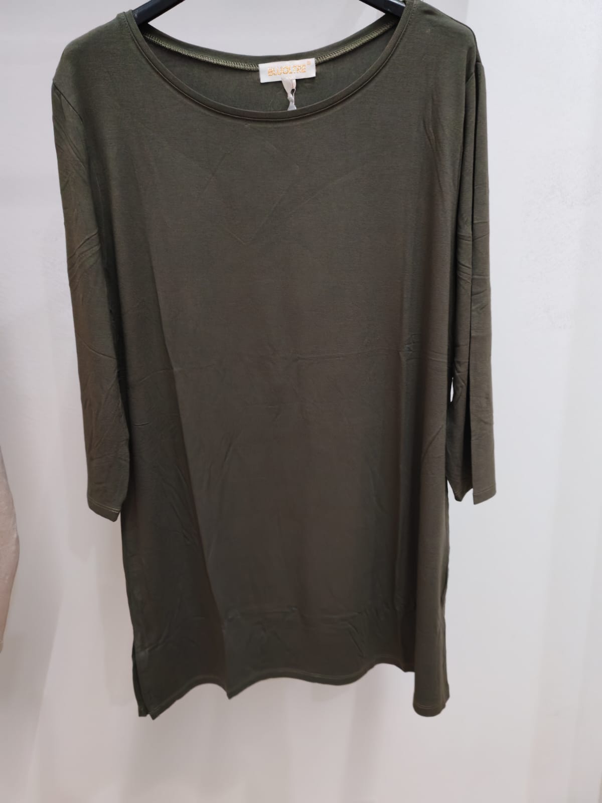 T-shirt con maniche a 3/4